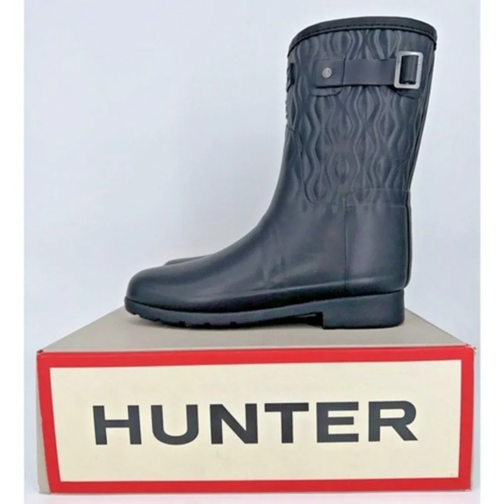 Hunter Original Refined Short Vertical Quilt Black Rain Boots US 8‎ WFS2238RMA